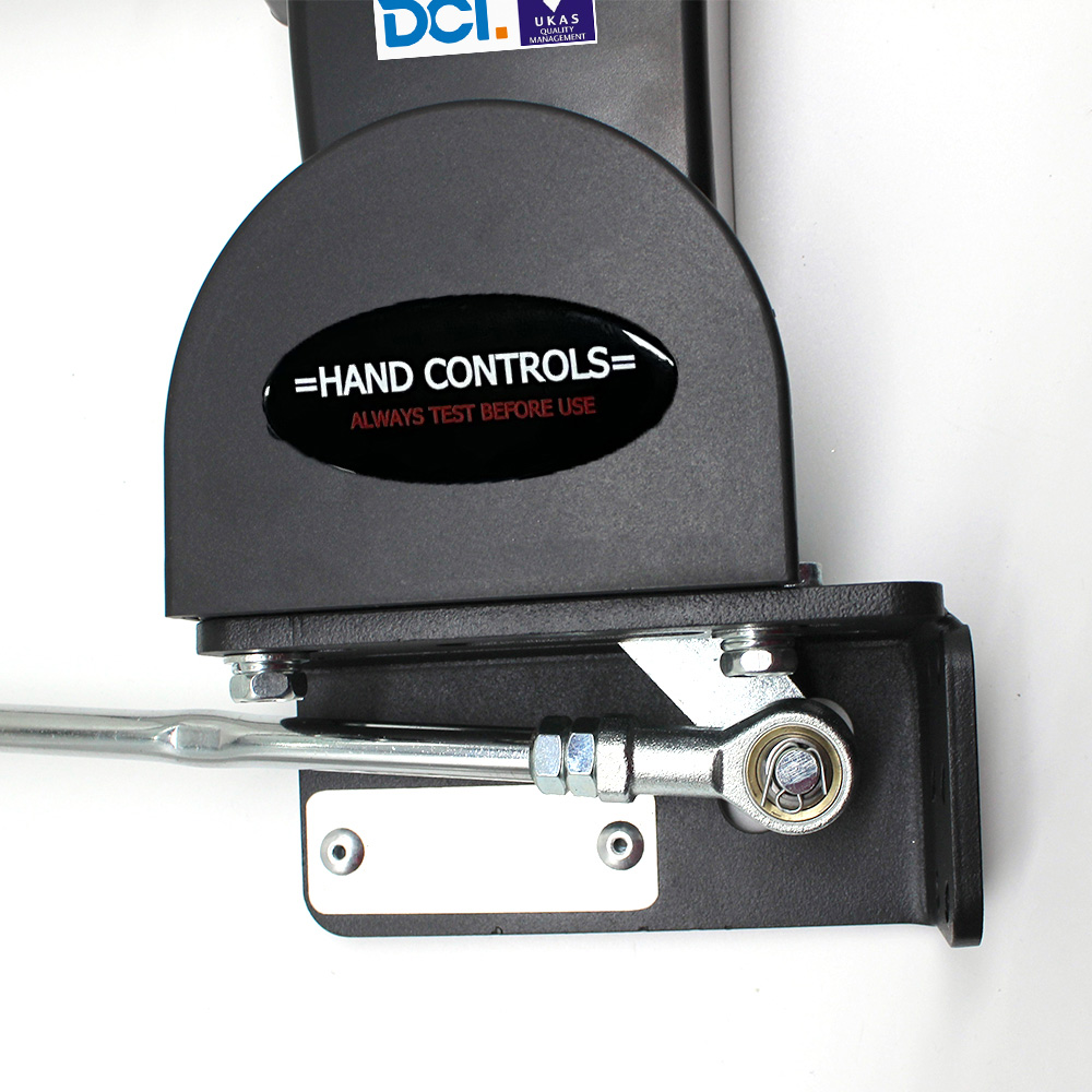 التحكم في اليد للسيارات 